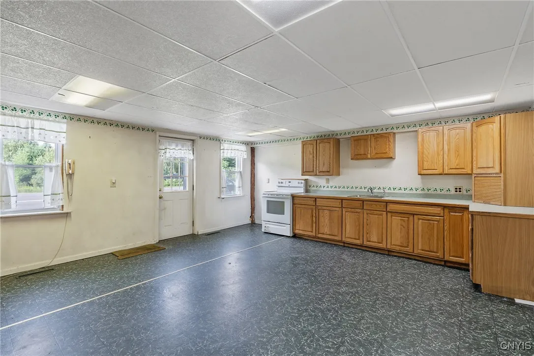 624 State Route 69, Amboy, New York 13493, Amboy, New York 13493, 4 Bedrooms Bedrooms, 8 Rooms Rooms,1 BathroomBathrooms,Residential,For Sale,624 State Route 69, Amboy, New York 13493,0,S1625845