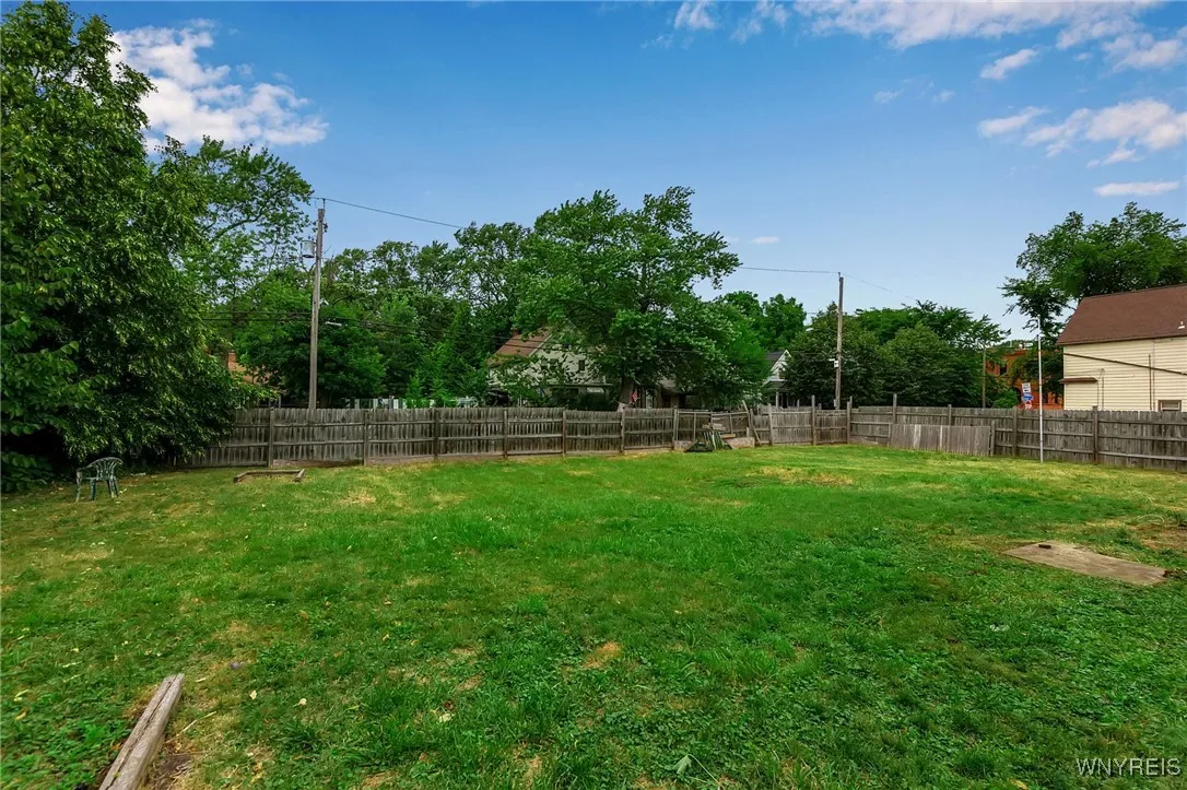 72 Glor Street, Buffalo, New York 14207, Buffalo, New York 14207, 3 Bedrooms Bedrooms, 6 Rooms Rooms,1 BathroomBathrooms,Residential,Closed,72 Glor Street, Buffalo, New York 14207,0,B1625759