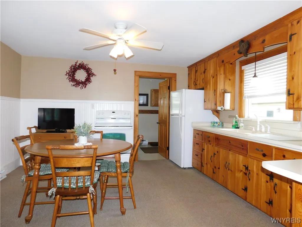 182 Woodward Avenue, Concord, New York 14141, Concord, New York 14141, 2 Bedrooms Bedrooms, 7 Rooms Rooms,2 BathroomsBathrooms,Residential,Closed,182 Woodward Avenue, Concord, New York 14141,0,B1625905