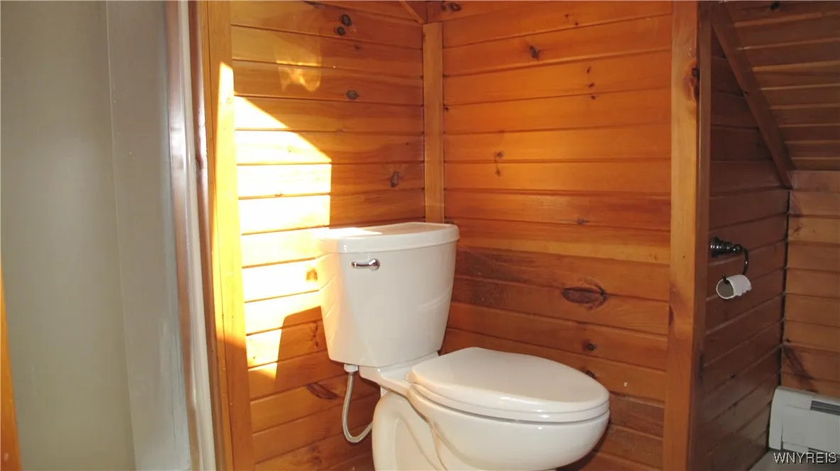 9675 Colby Road, Darien, New York 14036, Darien, New York 14036, 4 Bedrooms Bedrooms, 7 Rooms Rooms,2 BathroomsBathrooms,Residential,Closed,9675 Colby Road, Darien, New York 14036,0,B1626230