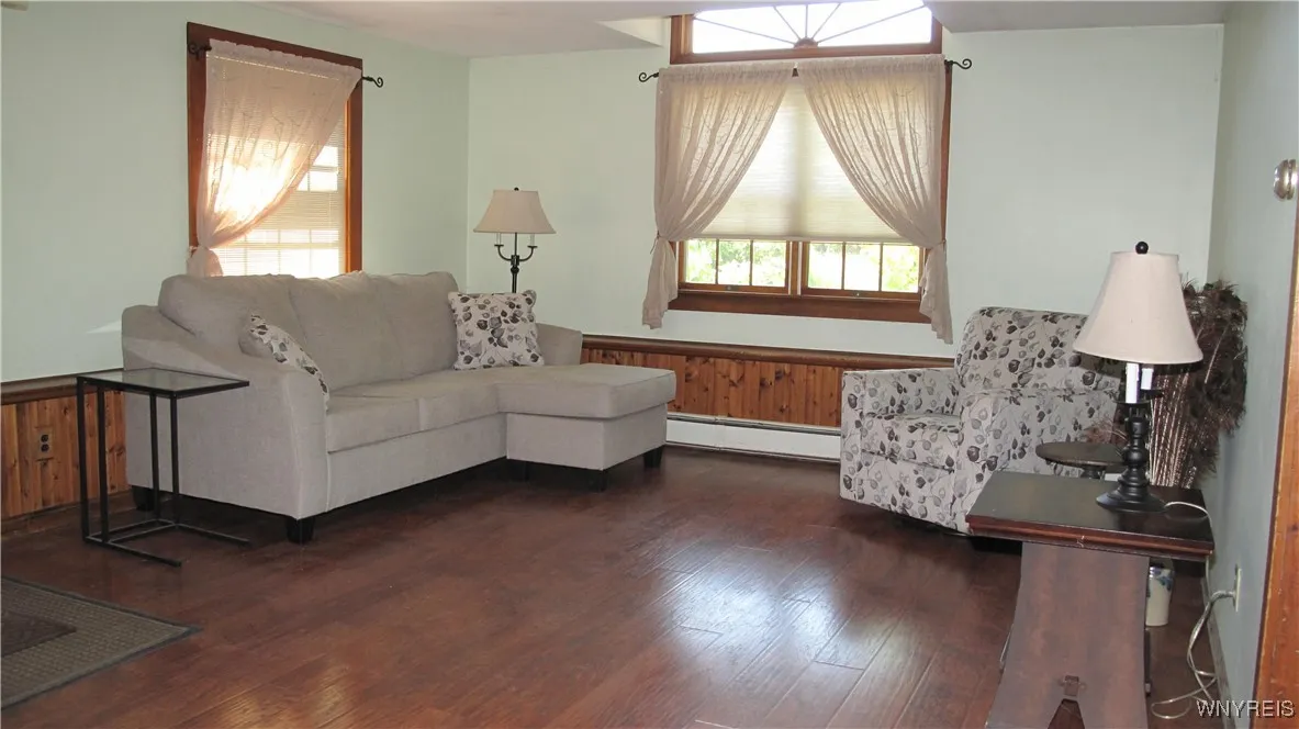 9675 Colby Road, Darien, New York 14036, Darien, New York 14036, 4 Bedrooms Bedrooms, 7 Rooms Rooms,2 BathroomsBathrooms,Residential,Closed,9675 Colby Road, Darien, New York 14036,0,B1626230