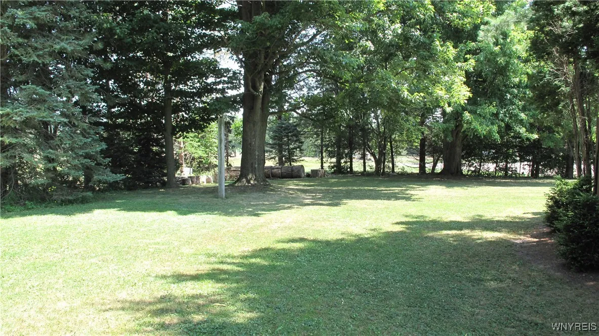 9675 Colby Road, Darien, New York 14036, Darien, New York 14036, 4 Bedrooms Bedrooms, 7 Rooms Rooms,2 BathroomsBathrooms,Residential,Closed,9675 Colby Road, Darien, New York 14036,0,B1626230