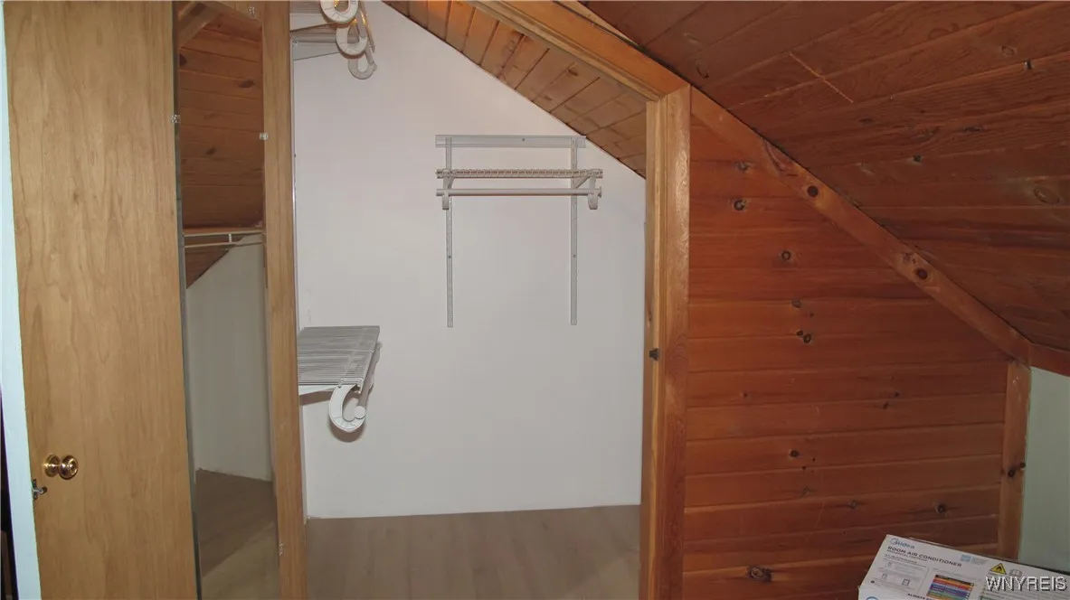 9675 Colby Road, Darien, New York 14036, Darien, New York 14036, 4 Bedrooms Bedrooms, 7 Rooms Rooms,2 BathroomsBathrooms,Residential,Closed,9675 Colby Road, Darien, New York 14036,0,B1626230