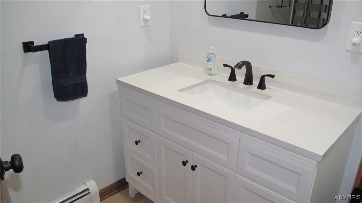 9675 Colby Road, Darien, New York 14036, Darien, New York 14036, 4 Bedrooms Bedrooms, 7 Rooms Rooms,2 BathroomsBathrooms,Residential,Closed,9675 Colby Road, Darien, New York 14036,0,B1626230