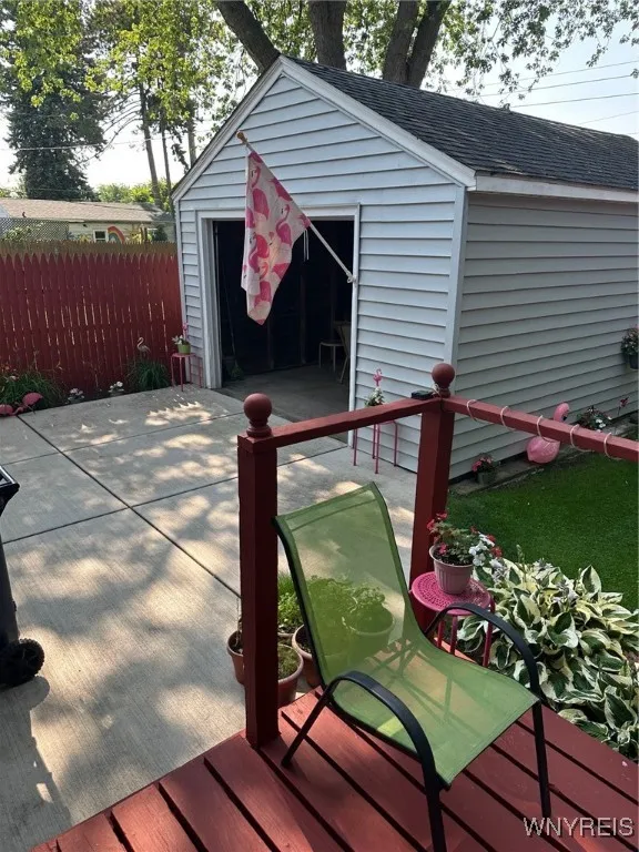 165 Saint Lawrence Avenue, Buffalo, New York 14216, Buffalo, New York 14216, 2 Bedrooms Bedrooms, 6 Rooms Rooms,1 BathroomBathrooms,Residential,For Sale,165 Saint Lawrence Avenue, Buffalo, New York 14216,B1624927