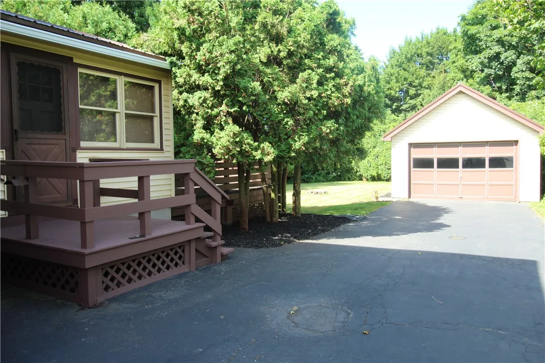 additional side entrance