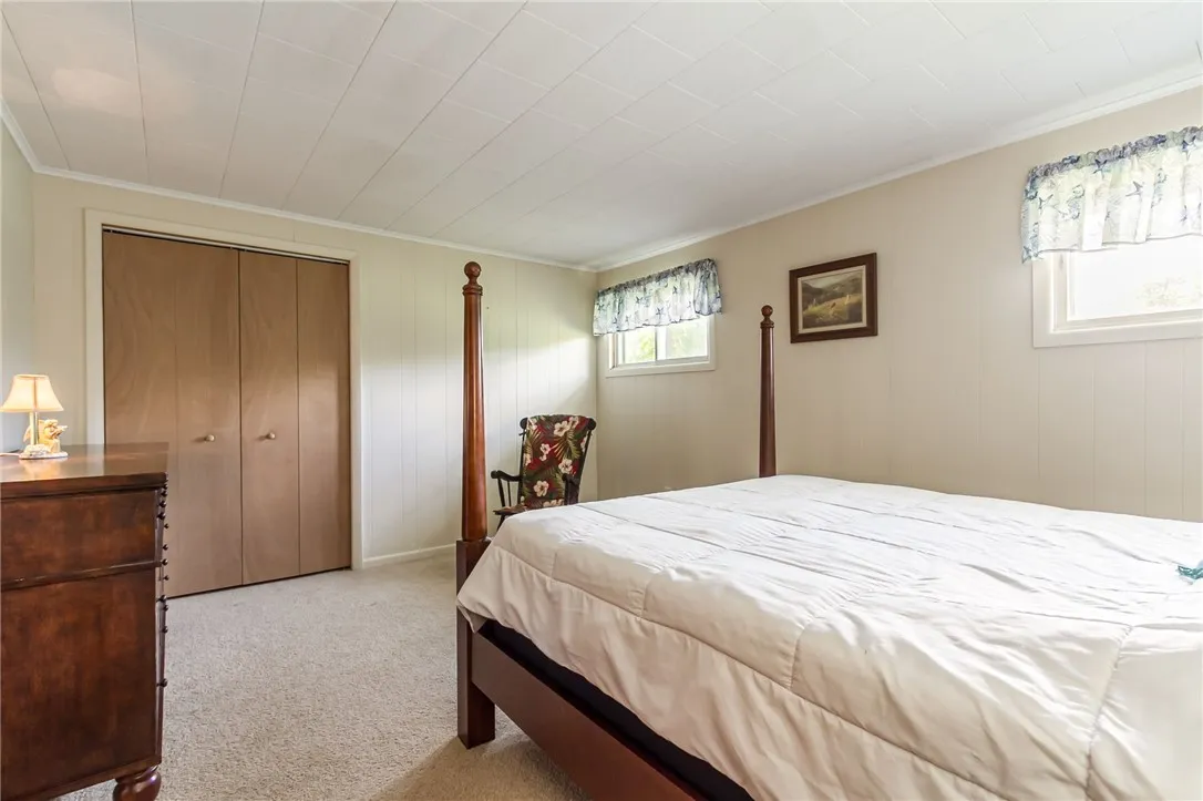 8632 State Route 5 And 20, West Bloomfield, New Yo, West Bloomfield, New York 14469, 3 Bedrooms Bedrooms, 8 Rooms Rooms,1 BathroomBathrooms,Residential,Closed,8632 State Route 5 And 20, West Bloomfield, New Yo,0,R1625961