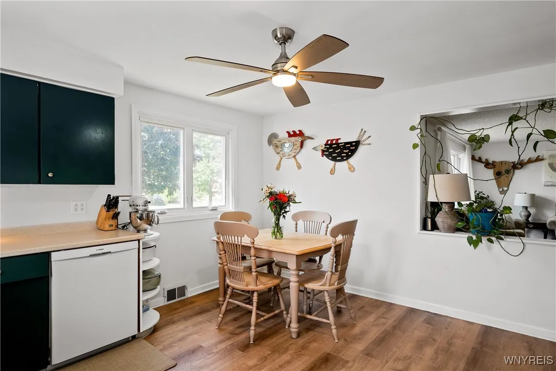 166 Mcnaughton Avenue, Cheektowaga, New York 14225, Cheektowaga, New York 14225, 3 Bedrooms Bedrooms, 5 Rooms Rooms,2 BathroomsBathrooms,Residential,Closed,166 Mcnaughton Avenue, Cheektowaga, New York 14225,0,B1626265