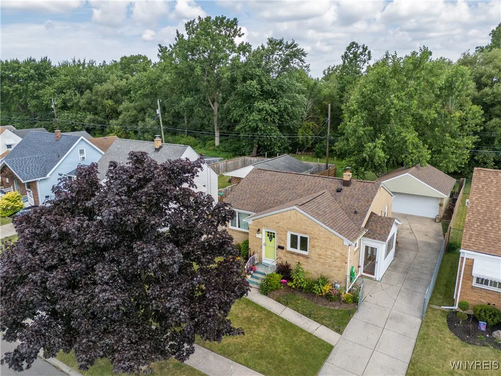 166 Mcnaughton Avenue, Cheektowaga, New York 14225, Cheektowaga, New York 14225, 3 Bedrooms Bedrooms, 5 Rooms Rooms,2 BathroomsBathrooms,Residential,Closed,166 Mcnaughton Avenue, Cheektowaga, New York 14225,0,B1626265