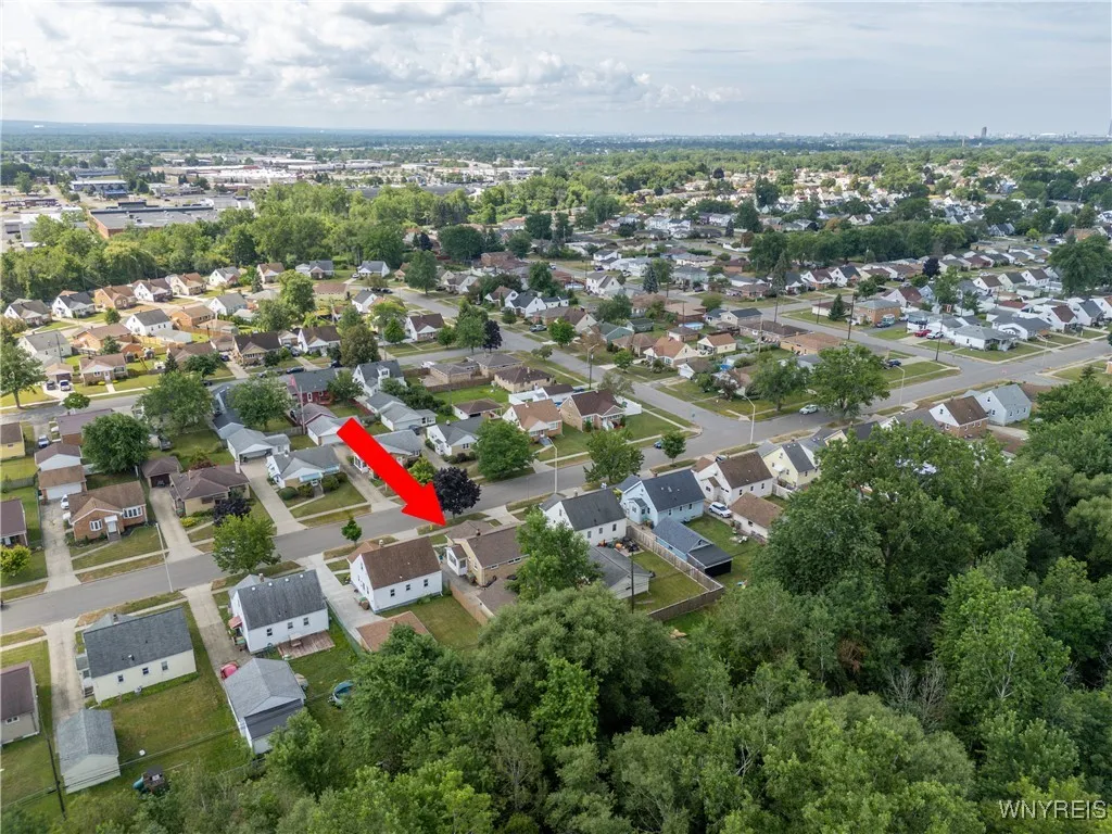 166 Mcnaughton Avenue, Cheektowaga, New York 14225, Cheektowaga, New York 14225, 3 Bedrooms Bedrooms, 5 Rooms Rooms,2 BathroomsBathrooms,Residential,Closed,166 Mcnaughton Avenue, Cheektowaga, New York 14225,0,B1626265