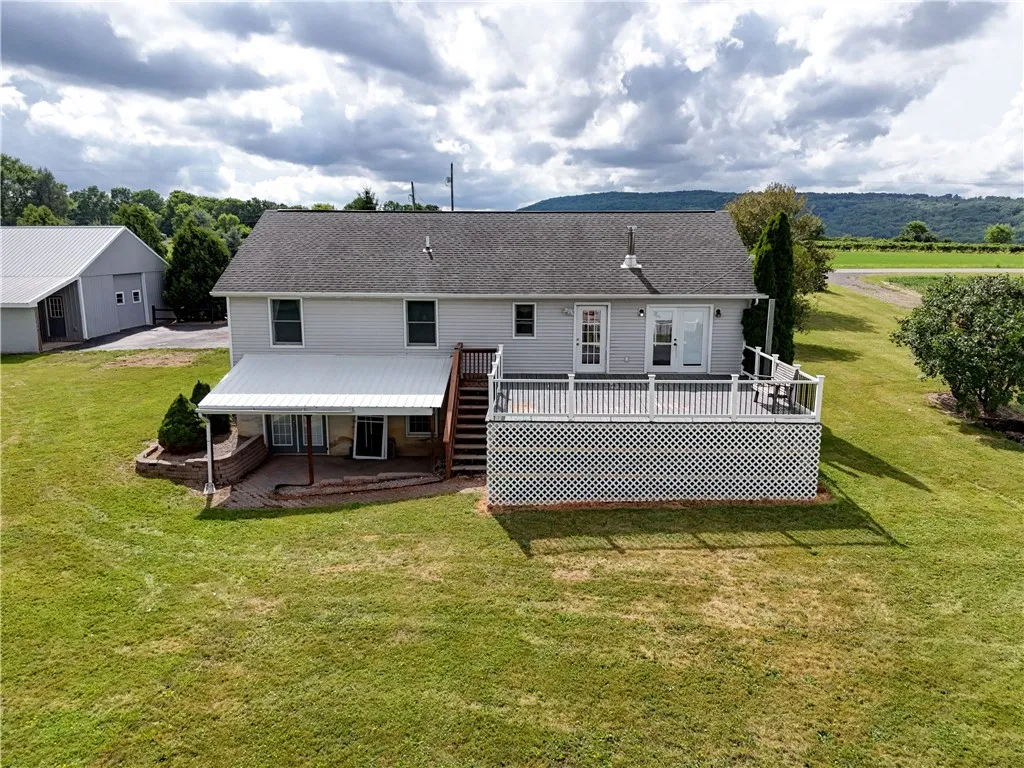 681 State Route 364, Middlesex, New York 14507, Middlesex, New York 14507, 3 Bedrooms Bedrooms, 13 Rooms Rooms,2 BathroomsBathrooms,Residential,Closed,681 State Route 364, Middlesex, New York 14507,0,R1625498