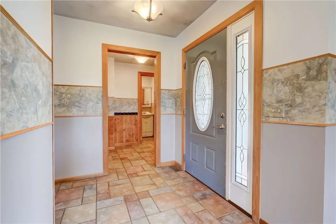 681 State Route 364, Middlesex, New York 14507, Middlesex, New York 14507, 3 Bedrooms Bedrooms, 13 Rooms Rooms,2 BathroomsBathrooms,Residential,Closed,681 State Route 364, Middlesex, New York 14507,0,R1625498