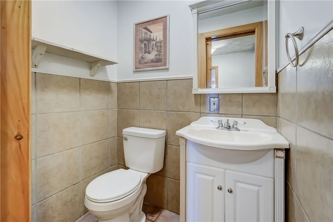 681 State Route 364, Middlesex, New York 14507, Middlesex, New York 14507, 3 Bedrooms Bedrooms, 13 Rooms Rooms,2 BathroomsBathrooms,Residential,Closed,681 State Route 364, Middlesex, New York 14507,0,R1625498