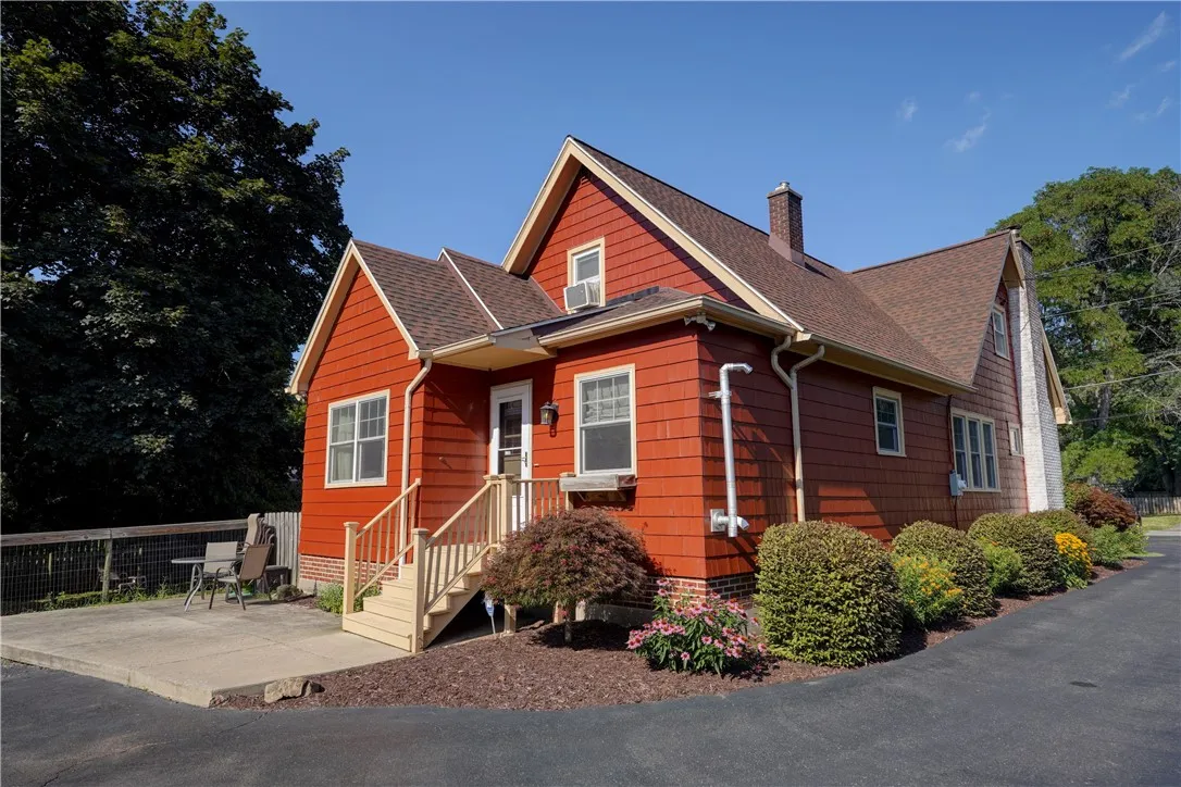 1059 Pixley Road, Gates, New York 14624, Gates, New York 14624, 3 Bedrooms Bedrooms, 8 Rooms Rooms,2 BathroomsBathrooms,Residential,Closed,1059 Pixley Road, Gates, New York 14624,0,R1626174
