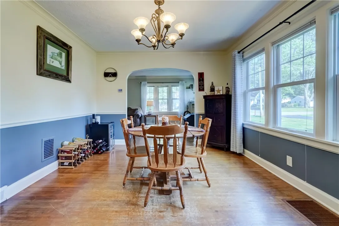 1059 Pixley Road, Gates, New York 14624, Gates, New York 14624, 3 Bedrooms Bedrooms, 8 Rooms Rooms,2 BathroomsBathrooms,Residential,Closed,1059 Pixley Road, Gates, New York 14624,0,R1626174