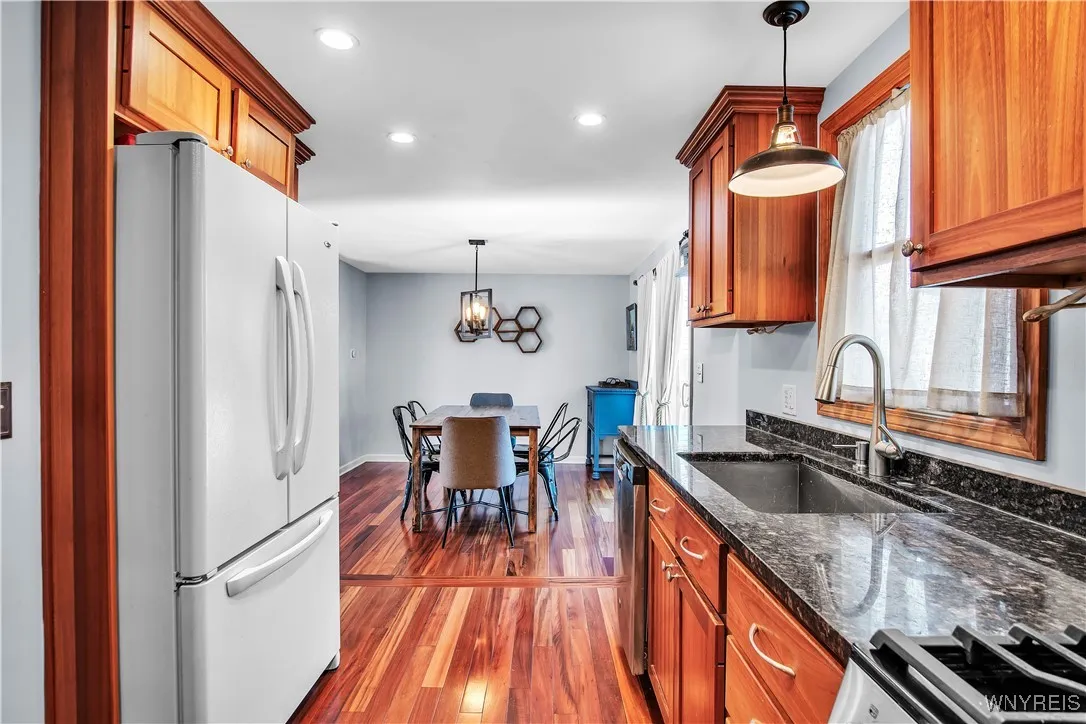 102 Byron Avenue, Tonawanda, New York 14223, Tonawanda, New York 14223, 3 Bedrooms Bedrooms, 5 Rooms Rooms,2 BathroomsBathrooms,Residential,Closed,102 Byron Avenue, Tonawanda, New York 14223,0,B1625154