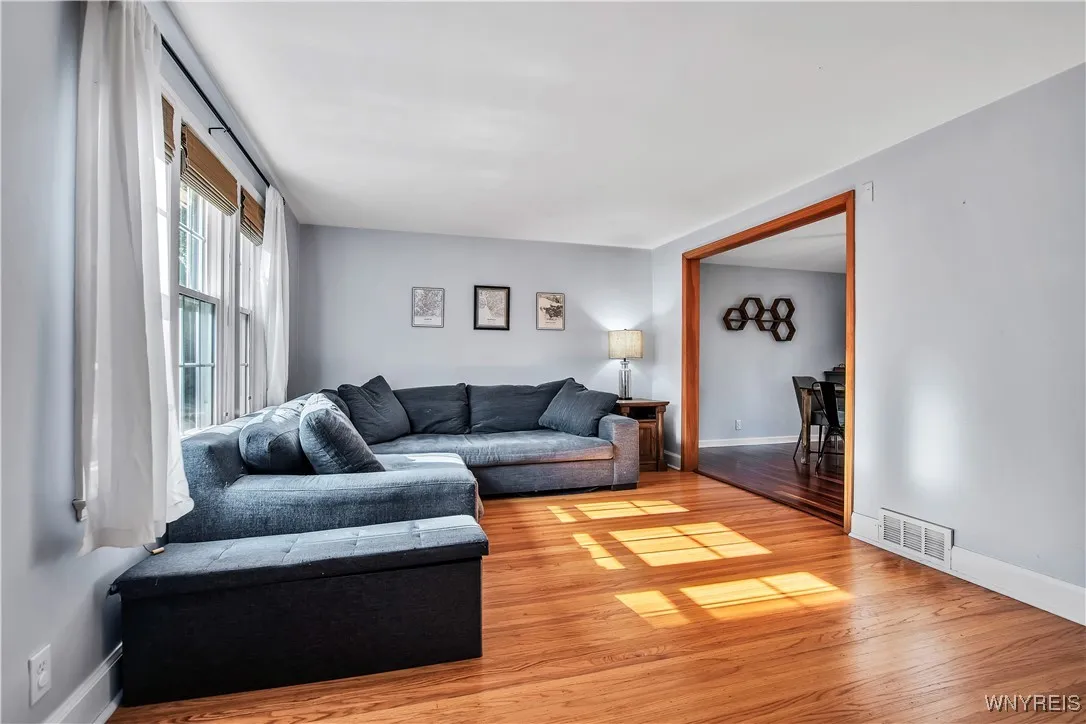 102 Byron Avenue, Tonawanda, New York 14223, Tonawanda, New York 14223, 3 Bedrooms Bedrooms, 5 Rooms Rooms,2 BathroomsBathrooms,Residential,Closed,102 Byron Avenue, Tonawanda, New York 14223,0,B1625154