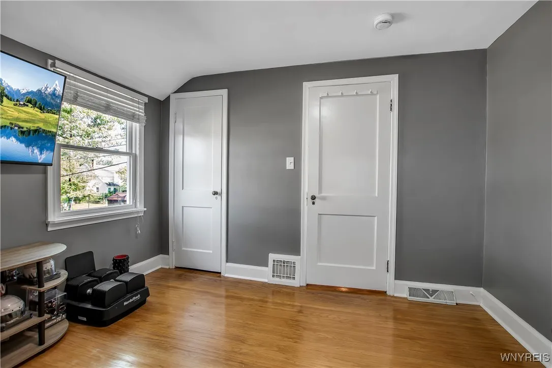 102 Byron Avenue, Tonawanda, New York 14223, Tonawanda, New York 14223, 3 Bedrooms Bedrooms, 5 Rooms Rooms,2 BathroomsBathrooms,Residential,Closed,102 Byron Avenue, Tonawanda, New York 14223,0,B1625154