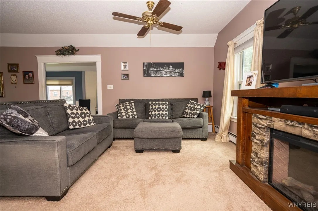 5508 Sterling Road, Hamburg, New York 14075, Hamburg, New York 14075, 4 Bedrooms Bedrooms, 10 Rooms Rooms,2 BathroomsBathrooms,Residential,For Sale,5508 Sterling Road, Hamburg, New York 14075,B1626042