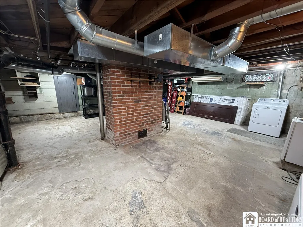 114 Catlin Avenue, Jamestown, New York 14701, Jamestown, New York 14701, 3 Bedrooms Bedrooms, 6 Rooms Rooms,2 BathroomsBathrooms,Residential,Closed,114 Catlin Avenue, Jamestown, New York 14701,0,R1625858