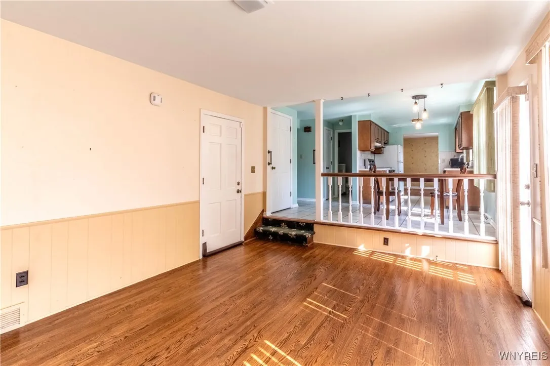 481 Sagewood Terrace, Amherst, New York 14221, Amherst, New York 14221, 4 Bedrooms Bedrooms, 9 Rooms Rooms,1 BathroomBathrooms,Residential Lease,For Rent,481 Sagewood Terrace, Amherst, New York 14221,B1626268