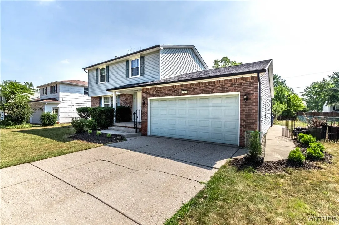 481 Sagewood Terrace, Amherst, New York 14221, Amherst, New York 14221, 4 Bedrooms Bedrooms, 9 Rooms Rooms,1 BathroomBathrooms,Residential Lease,For Rent,481 Sagewood Terrace, Amherst, New York 14221,B1626268