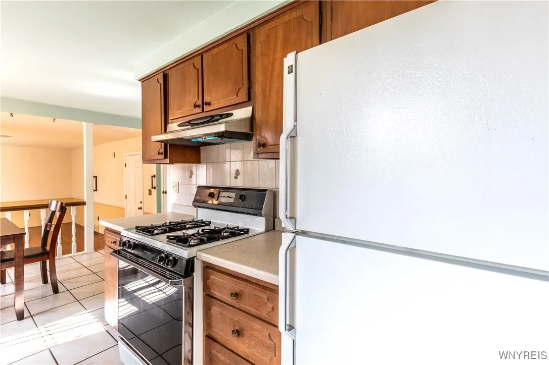 481 Sagewood Terrace, Amherst, New York 14221, Amherst, New York 14221, 4 Bedrooms Bedrooms, 9 Rooms Rooms,1 BathroomBathrooms,Residential Lease,For Rent,481 Sagewood Terrace, Amherst, New York 14221,B1626268