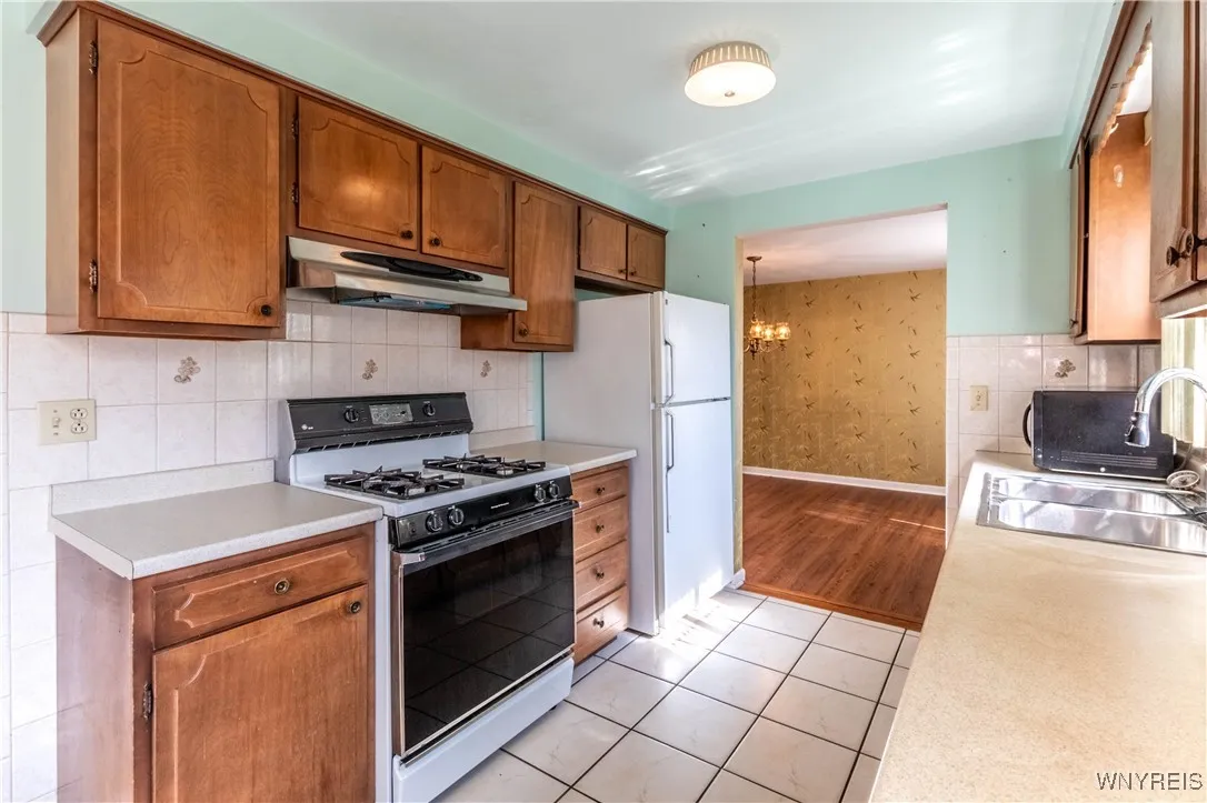 481 Sagewood Terrace, Amherst, New York 14221, Amherst, New York 14221, 4 Bedrooms Bedrooms, 9 Rooms Rooms,1 BathroomBathrooms,Residential Lease,For Rent,481 Sagewood Terrace, Amherst, New York 14221,B1626268