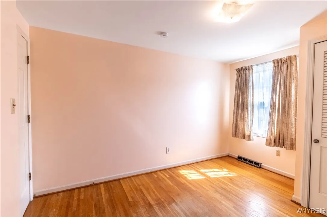 481 Sagewood Terrace, Amherst, New York 14221, Amherst, New York 14221, 4 Bedrooms Bedrooms, 9 Rooms Rooms,1 BathroomBathrooms,Residential Lease,For Rent,481 Sagewood Terrace, Amherst, New York 14221,B1626268