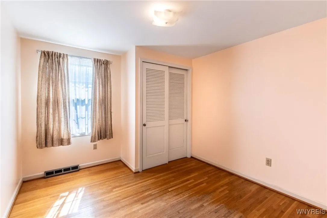 481 Sagewood Terrace, Amherst, New York 14221, Amherst, New York 14221, 4 Bedrooms Bedrooms, 9 Rooms Rooms,1 BathroomBathrooms,Residential Lease,For Rent,481 Sagewood Terrace, Amherst, New York 14221,B1626268