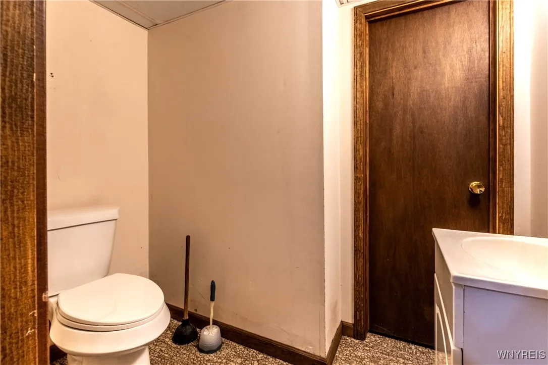 481 Sagewood Terrace, Amherst, New York 14221, Amherst, New York 14221, 4 Bedrooms Bedrooms, 9 Rooms Rooms,1 BathroomBathrooms,Residential Lease,For Rent,481 Sagewood Terrace, Amherst, New York 14221,B1626268