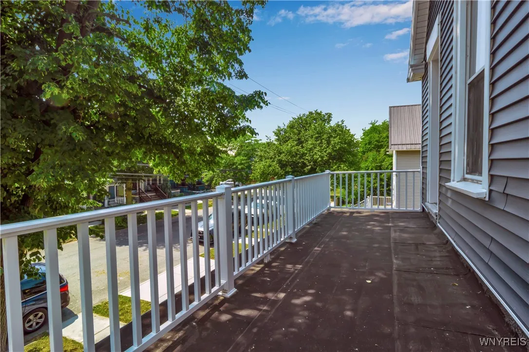 215 Normal Avenue, Buffalo, New York 14213, Buffalo, New York 14213, 5 Bedrooms Bedrooms, ,2 BathroomsBathrooms,Residential,Closed,215 Normal Avenue, Buffalo, New York 14213,0,B1623450