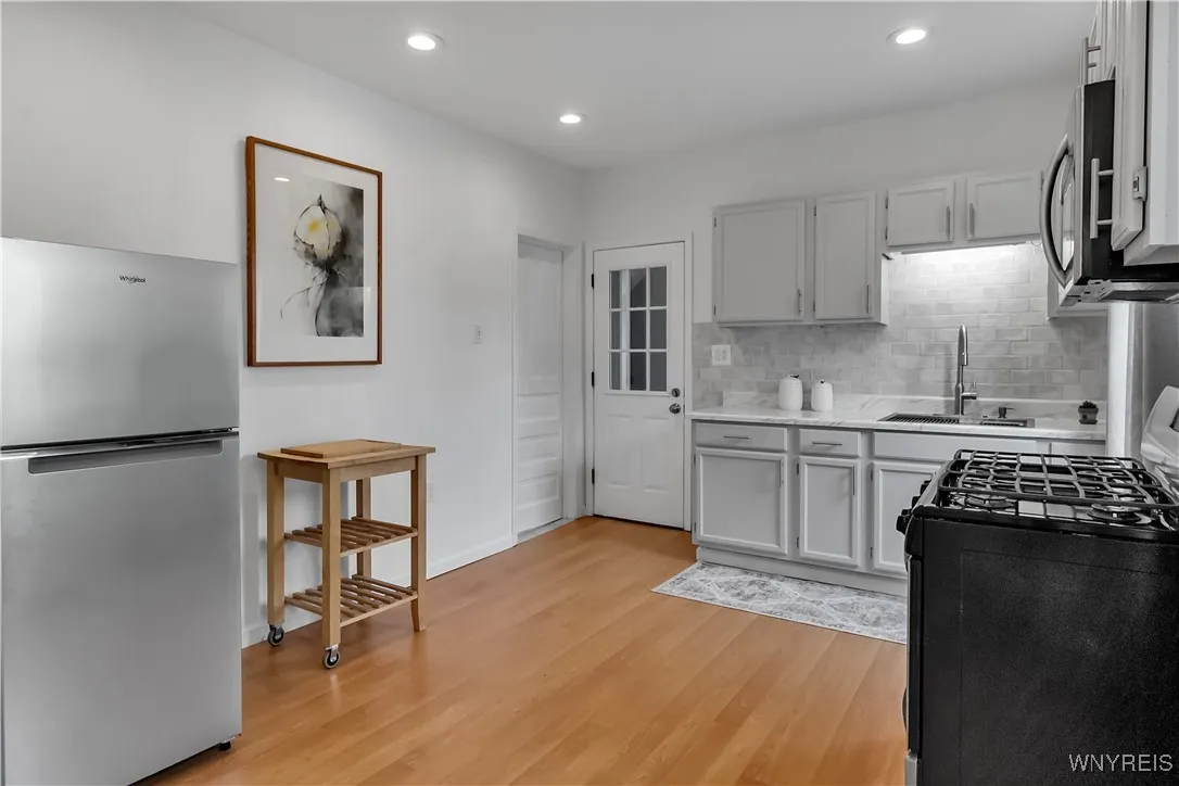 215 Normal Avenue, Buffalo, New York 14213, Buffalo, New York 14213, 5 Bedrooms Bedrooms, ,2 BathroomsBathrooms,Residential,Closed,215 Normal Avenue, Buffalo, New York 14213,0,B1623450