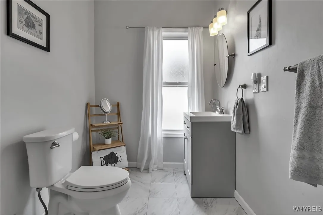 215 Normal Avenue, Buffalo, New York 14213, Buffalo, New York 14213, 5 Bedrooms Bedrooms, ,2 BathroomsBathrooms,Residential,Closed,215 Normal Avenue, Buffalo, New York 14213,0,B1623450
