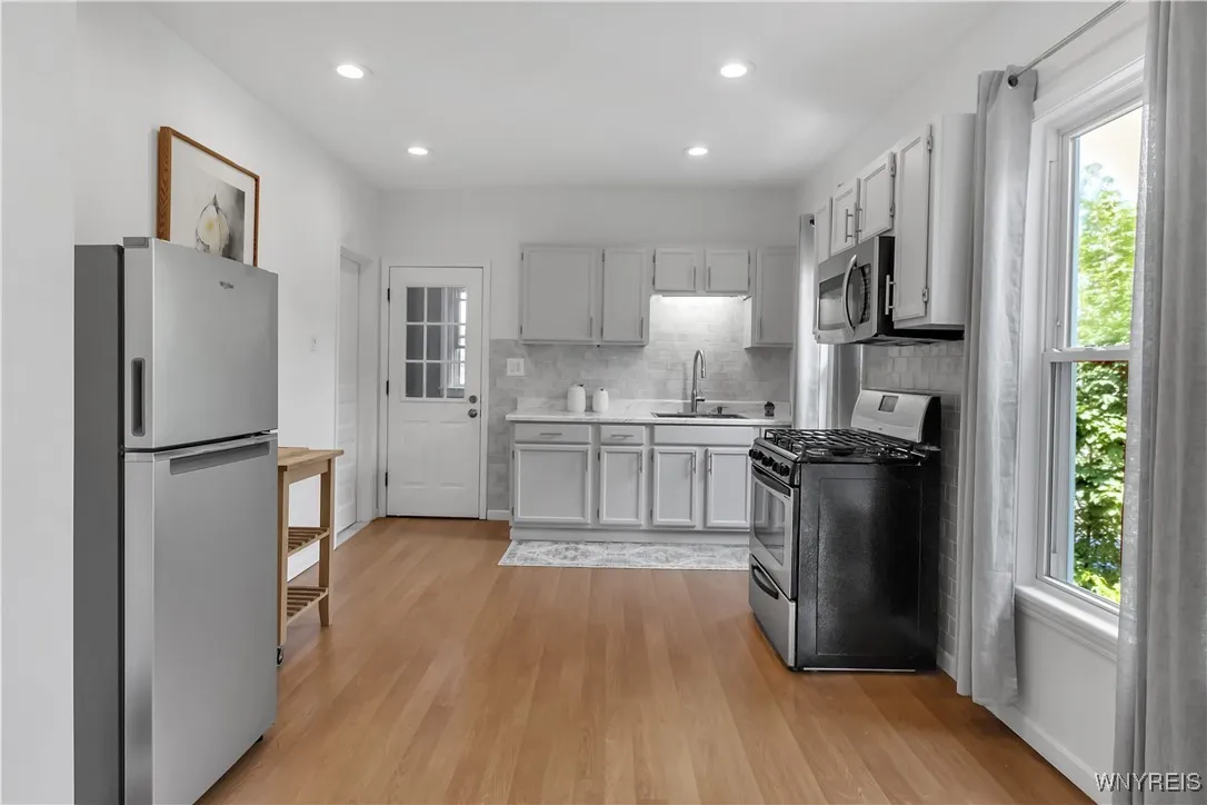 215 Normal Avenue, Buffalo, New York 14213, Buffalo, New York 14213, 5 Bedrooms Bedrooms, ,2 BathroomsBathrooms,Residential,Closed,215 Normal Avenue, Buffalo, New York 14213,0,B1623450