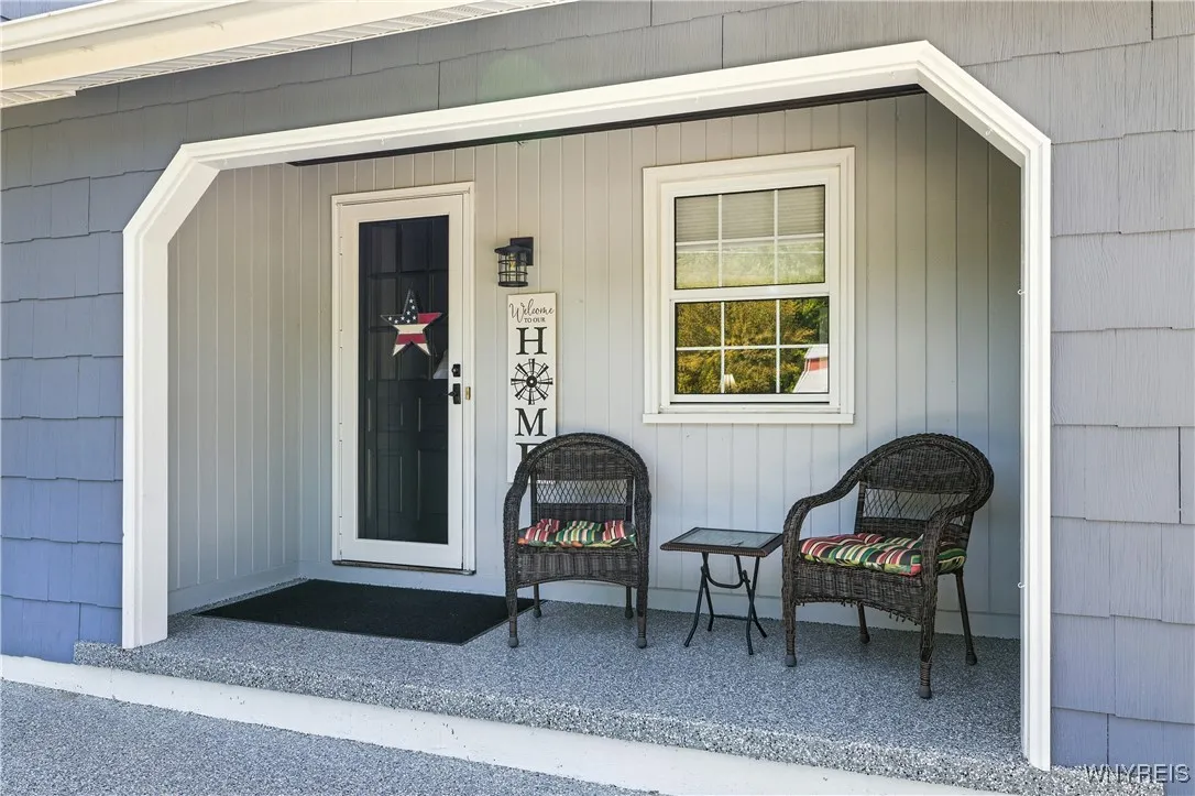 4640 Day Road, Lockport Town, New York 14094, Lockport Town, New York 14094, 3 Bedrooms Bedrooms, 6 Rooms Rooms,2 BathroomsBathrooms,Residential,Closed,4640 Day Road, Lockport Town, New York 14094,0,B1626334