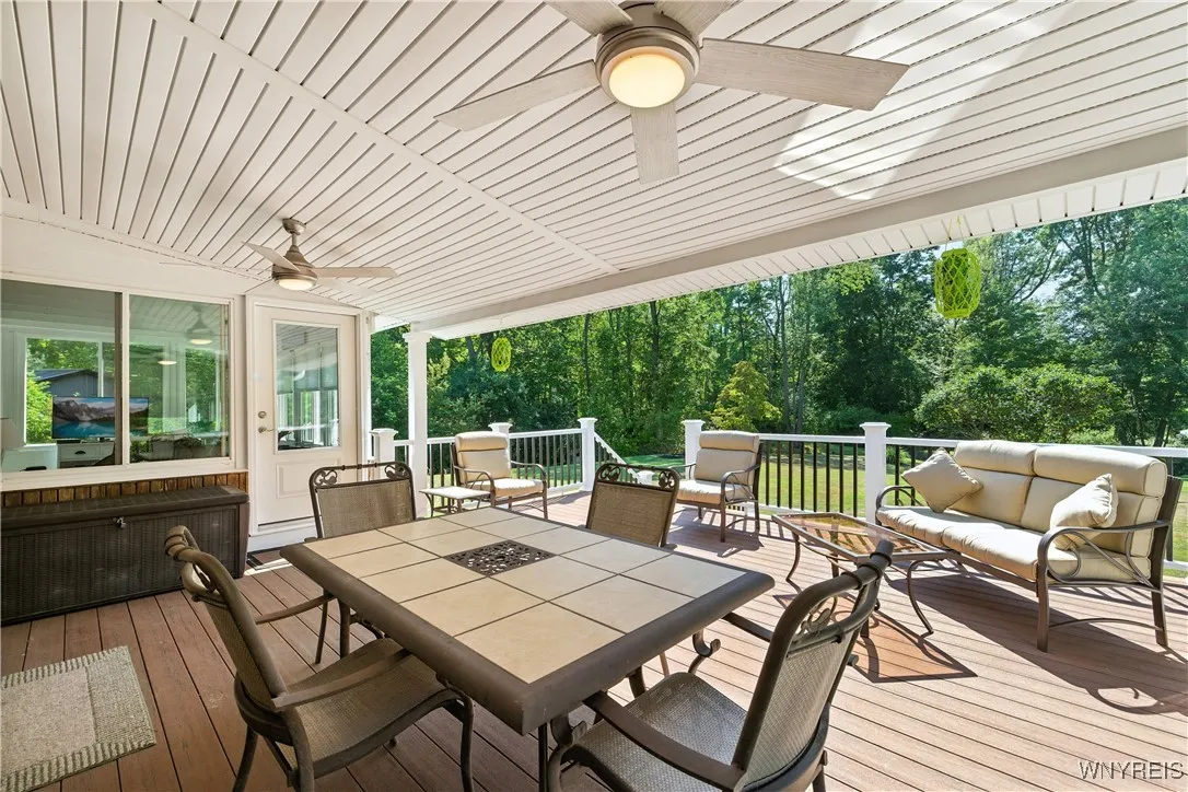 4640 Day Road, Lockport Town, New York 14094, Lockport Town, New York 14094, 3 Bedrooms Bedrooms, 6 Rooms Rooms,2 BathroomsBathrooms,Residential,Closed,4640 Day Road, Lockport Town, New York 14094,0,B1626334