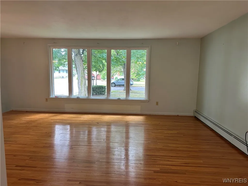 150 Jeffrey Drive, Amherst, New York 14228, Amherst, New York 14228, 4 Bedrooms Bedrooms, 7 Rooms Rooms,1 BathroomBathrooms,Residential,For Sale,150 Jeffrey Drive, Amherst, New York 14228,B1626003
