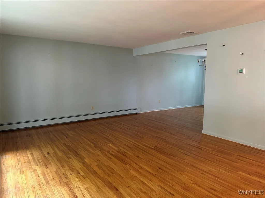 150 Jeffrey Drive, Amherst, New York 14228, Amherst, New York 14228, 4 Bedrooms Bedrooms, 7 Rooms Rooms,1 BathroomBathrooms,Residential,For Sale,150 Jeffrey Drive, Amherst, New York 14228,B1626003
