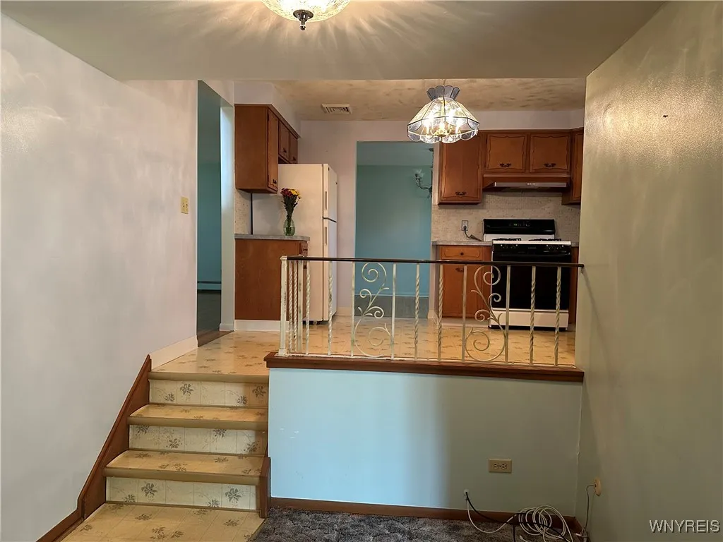 150 Jeffrey Drive, Amherst, New York 14228, Amherst, New York 14228, 4 Bedrooms Bedrooms, 7 Rooms Rooms,1 BathroomBathrooms,Residential,For Sale,150 Jeffrey Drive, Amherst, New York 14228,B1626003