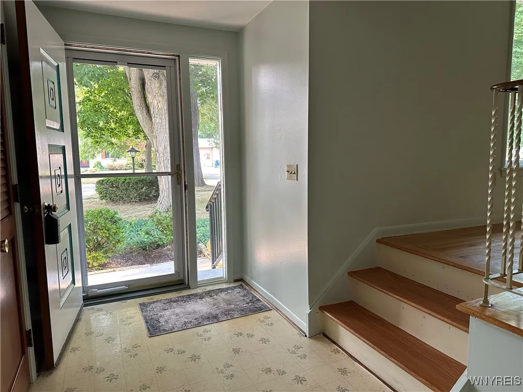 150 Jeffrey Drive, Amherst, New York 14228, Amherst, New York 14228, 4 Bedrooms Bedrooms, 7 Rooms Rooms,1 BathroomBathrooms,Residential,For Sale,150 Jeffrey Drive, Amherst, New York 14228,B1626003