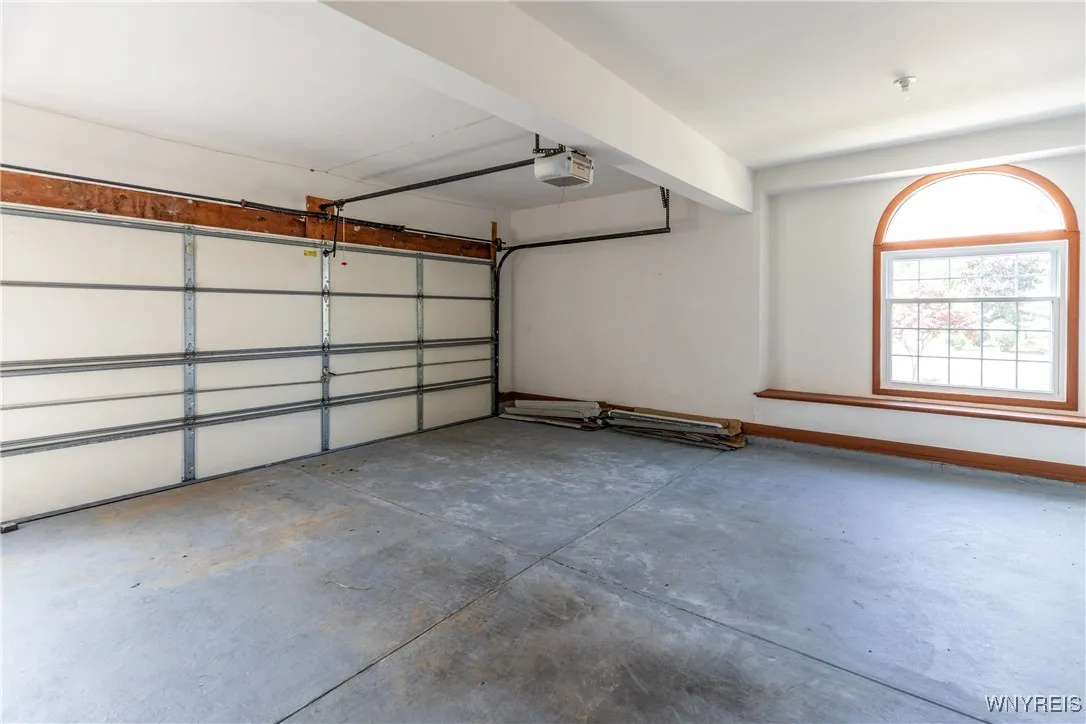 121 Summershade Court, Amherst, New York 14051, Amherst, New York 14051, 4 Bedrooms Bedrooms, 10 Rooms Rooms,2 BathroomsBathrooms,Residential,Closed,121 Summershade Court, Amherst, New York 14051,0,B1619986