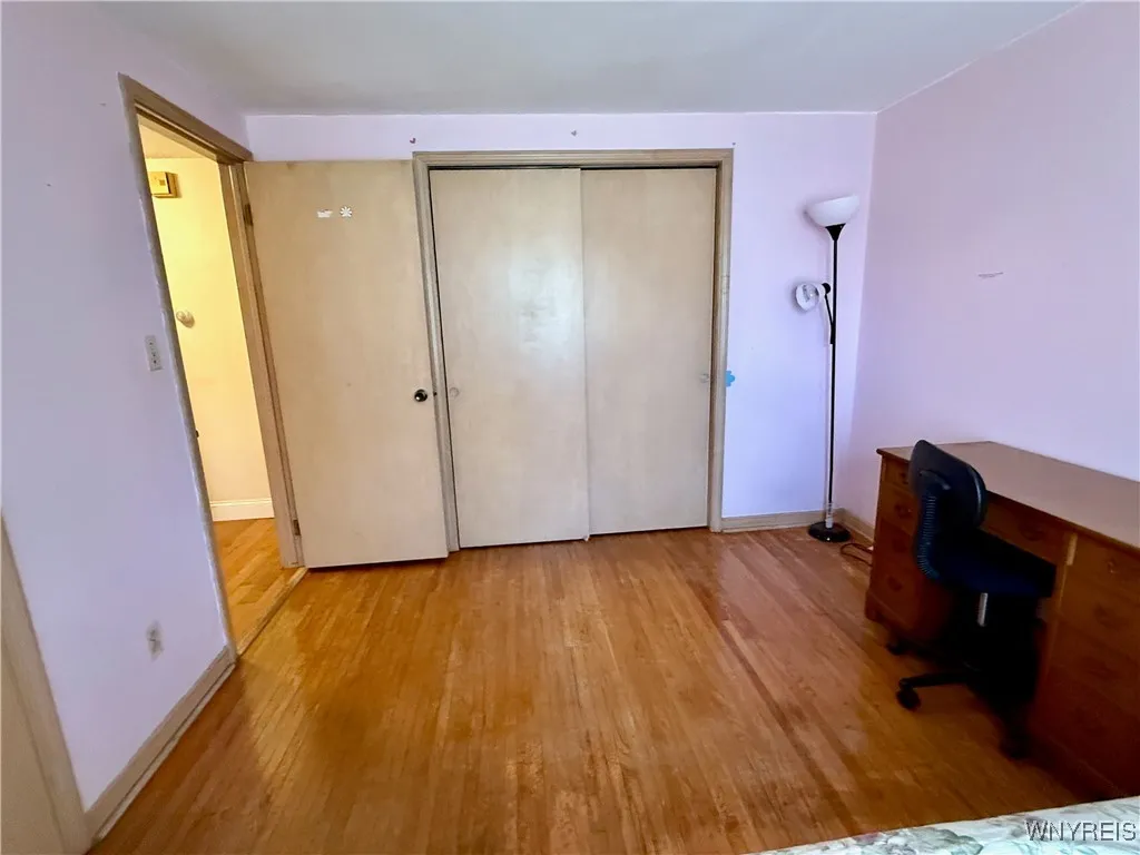 2547 William Street Left, Cheektowaga, New York 14, Cheektowaga, New York 14206, 2 Bedrooms Bedrooms, 5 Rooms Rooms,1 BathroomBathrooms,Residential Lease,For Rent,2547 William Street Left, Cheektowaga, New York 14,B1626201