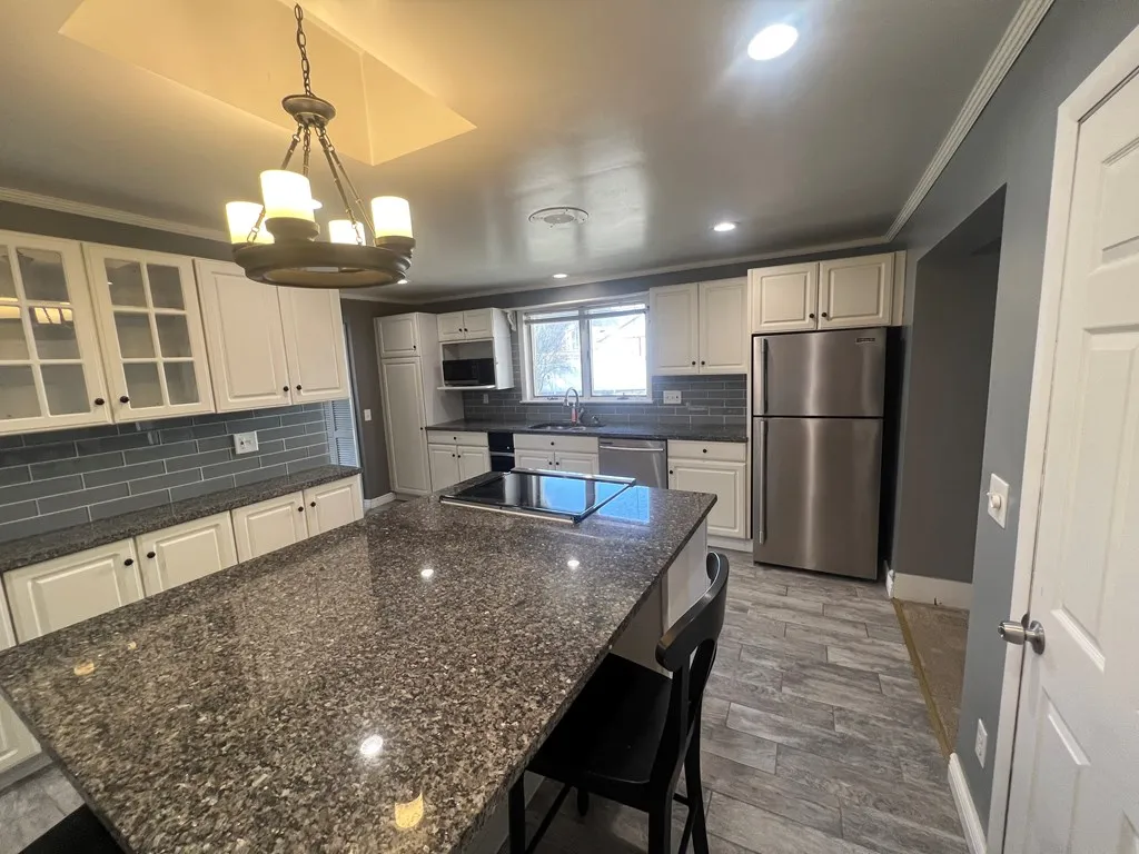 8720 Main St Apt 101, Campbell, New York 14821, Campbell, New York 14821, 2 Bedrooms Bedrooms, 5 Rooms Rooms,1 BathroomBathrooms,Residential Lease,For Rent,8720 Main St Apt 101, Campbell, New York 14821,R1626418