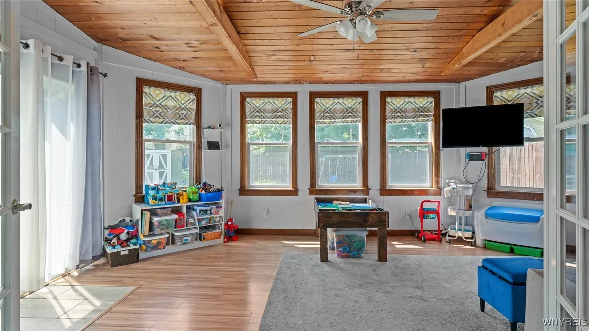 100 Sunset Court, Amherst, New York 14228, Amherst, New York 14228, 3 Bedrooms Bedrooms, 9 Rooms Rooms,1 BathroomBathrooms,Residential,Closed,100 Sunset Court, Amherst, New York 14228,0,B1625593