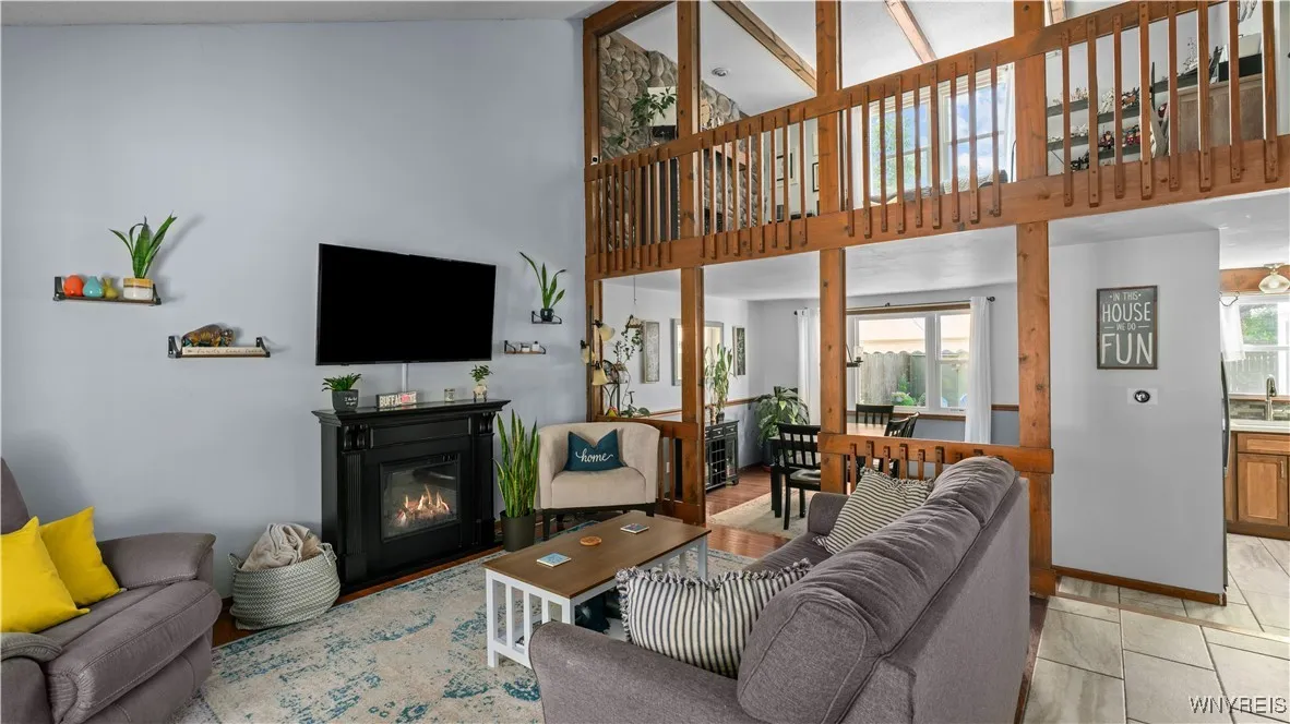 100 Sunset Court, Amherst, New York 14228, Amherst, New York 14228, 3 Bedrooms Bedrooms, 9 Rooms Rooms,1 BathroomBathrooms,Residential,Closed,100 Sunset Court, Amherst, New York 14228,0,B1625593