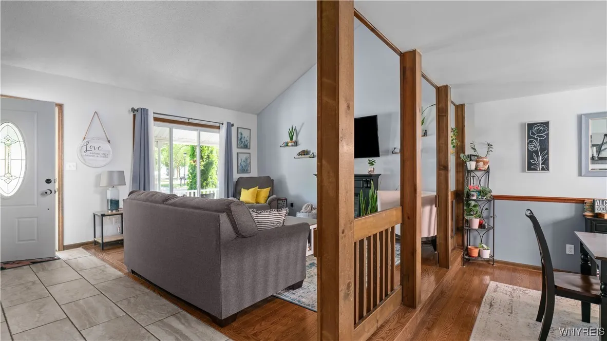 100 Sunset Court, Amherst, New York 14228, Amherst, New York 14228, 3 Bedrooms Bedrooms, 9 Rooms Rooms,1 BathroomBathrooms,Residential,Closed,100 Sunset Court, Amherst, New York 14228,0,B1625593