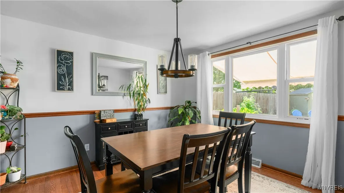100 Sunset Court, Amherst, New York 14228, Amherst, New York 14228, 3 Bedrooms Bedrooms, 9 Rooms Rooms,1 BathroomBathrooms,Residential,Closed,100 Sunset Court, Amherst, New York 14228,0,B1625593