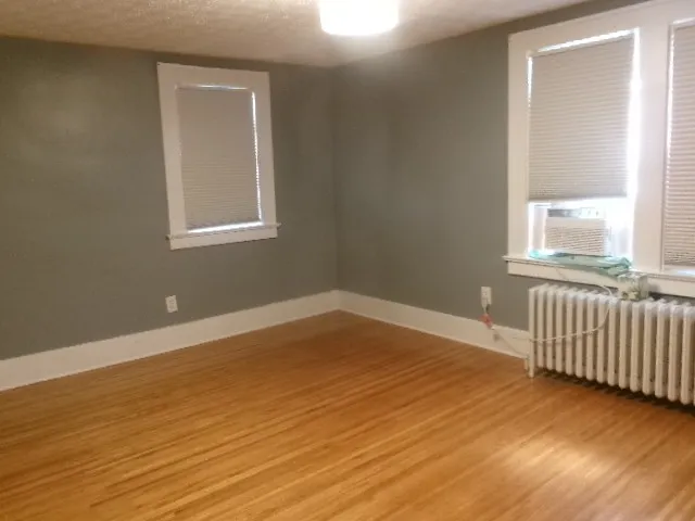 1ST  BEDROOM
