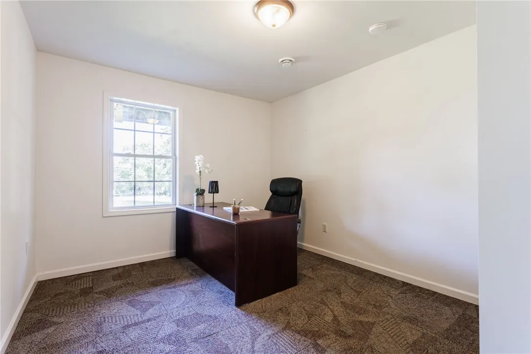 2nd office/4th bedroom option in lower level